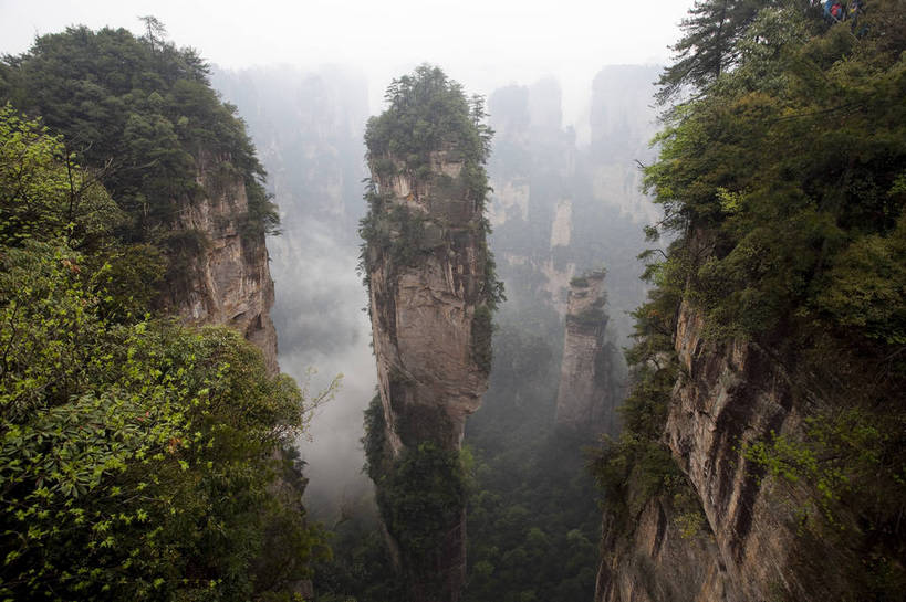 无人,横图,彩色,室外,白天,旅游,度假,美景,名胜古迹,山,标志建筑,地标,建筑,张家界,中国,遗迹,图片,景观,山峰,古迹,文物,娱乐,建设,古建筑,树木,天空,自然,享受,休闲,旅游胜地,安静,放松,摄影,风光,中国文化,自然风光,古文明,湖南,险峻,旅行,bj174