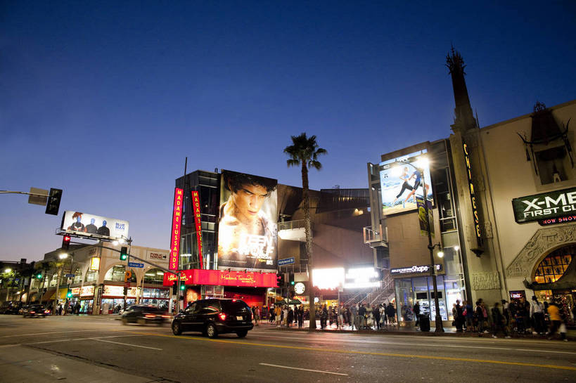 横图,彩色,室外,旅游,美景,城市风光,城市,道路,建筑,街道,路,霓虹灯,夜景,公路,美国,游客,图片,景观,灯光,交通,辉煌,现代建筑,旅游胜地,景色,摄影,风光,文明,发展,洛杉矶,灯火辉煌,繁荣,马路,观光,旅行,bj174