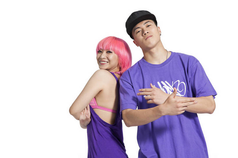 东方人,两个人,伙伴,站,横图,彩色,室内,白天,正面,侧面,时尚,友谊,热情,合作,团队,北京,中国,图片,街头,注视,休闲装,观察,看,手势,健康,个性,活力,激情,美女,平衡,摄影,观看,技巧,青春,街舞,察看,酷,双人舞,嘻哈,关注,舞蹈服,弹性,动感,技能,友情,男人,男性,年轻男性,年轻女性,女人,女性,亚洲人,中国人,年轻人,半身,影棚拍摄,愉快,bj174