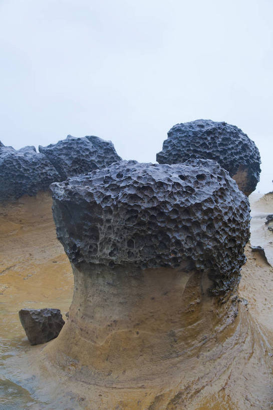 无人,竖图,彩色,室外,白天,旅游,度假,礁石,美景,沙滩,台湾,中国,亚洲,图片,娱乐,风景区,自然,享受,休闲,旅游胜地,放松,摄影,东亚,港澳台,中华人民共和国,台湾省,基隆,基隆市,海滩,旅行,台,野柳风景区,bj174