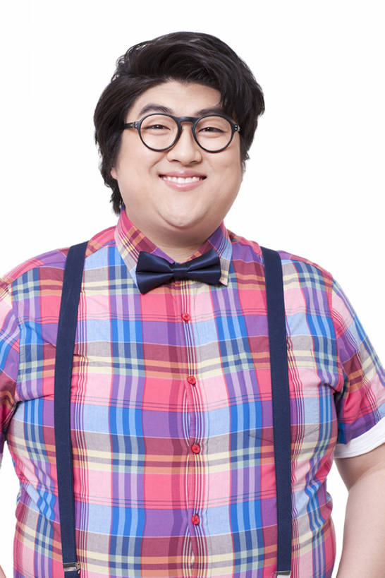 东方人,成年人,肥胖,一个人,笑,微笑,露齿笑,竖图,彩色,留白,白色背景,正面,时尚,快乐,幸福,信心,北京,中国,亚洲,仅一个男性,仅一个人,花纹,方格,格子,眼镜,注视,休闲装,仅一个年轻男性,观察,看,活力,摄影,影棚,生活方式,观看,背带,五颜六色,幽默,色彩斑斓,察看,享乐,关注,摄影棚,肖像,五彩缤纷,东亚,五彩斑斓,五光十色,男人,男性,年轻男性,亚洲人,中国人,年轻人,半身,彩图,影棚拍摄,欢乐,拍摄,bj175