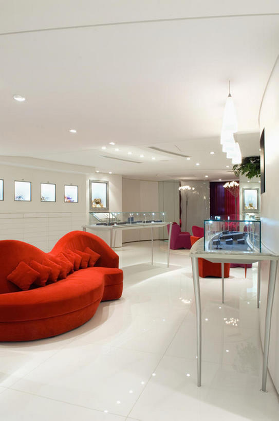 无人,商店,竖图,室内,留白,商务,时尚,消费,沙发,建筑,珠宝,台湾,一排,整齐,干净,现代,布置,建筑物,排列,零售,摄影,多样,舒适,风格,队列,华贵,珠宝店,台北,软垫,陈列室,设计,彩图,当代,bj175