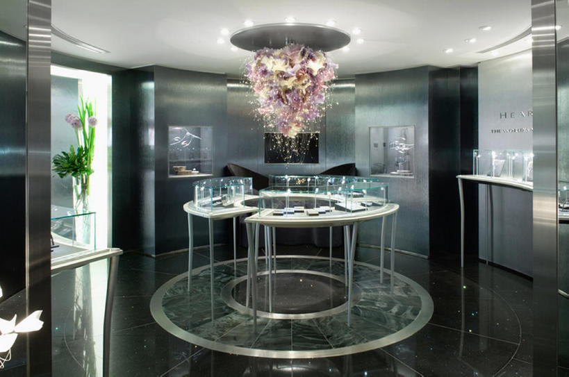 无人,商店,横图,室内,商务,时尚,消费,建筑,珠宝,台湾,一排,整齐,装饰,圆形,干净,现代,布置,建筑物,排列,装饰物,零售,摄影,多样,风格,队列,华贵,珠宝店,台北,陈列柜,陈列室,设计,彩图,当代,bj175