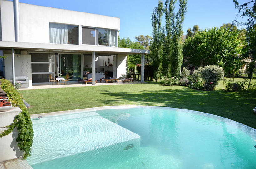 无人,体育馆,游泳池,家,横图,室外,白天,水,别墅,建筑,阿根廷,庭院,水池,水面,公寓,泳池,旅游胜地,摄影,建造,游泳馆,住房,风格,房地产,设计,彩图,居住区,建筑结构,bj175