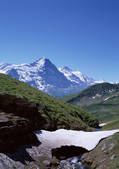 tkf001_110959
