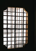 tkf001_124275