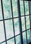 tkf001_127043