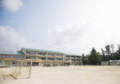 tkf001_152975