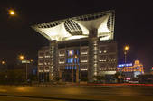 tkf001_305198