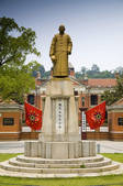 tkf001_306908
