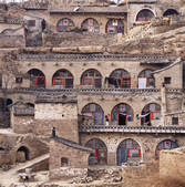 tkf001_307935