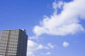 tkf001_805259