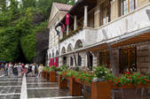 tkf001_830505