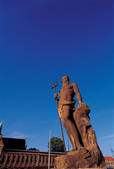 tkf001_608379