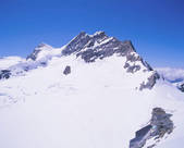 tkm001_526296