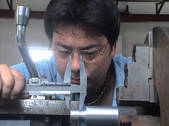 tkf002_100512